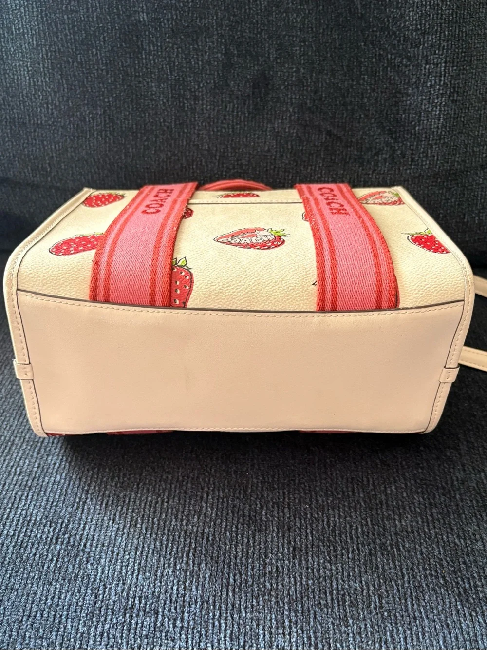 COACH Strawberry Print Coated Canvas Smith Tote in Cream and Red
